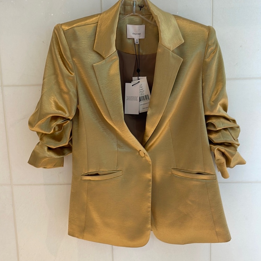 Cinq a Sept size 00 gold silk jacket